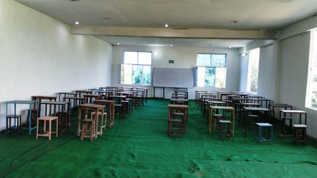 CLASS ROOM 3